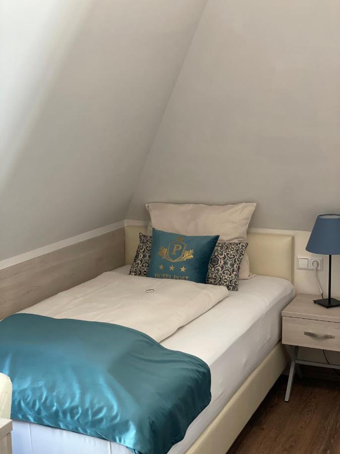 Hotel Post Зіндельфінген Екстер'єр фото